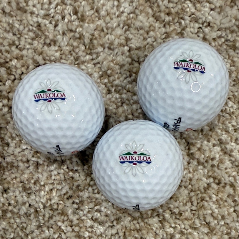 Waikoloa Pinnacle Gold Gold 90 White Golf Balls - set of 3
